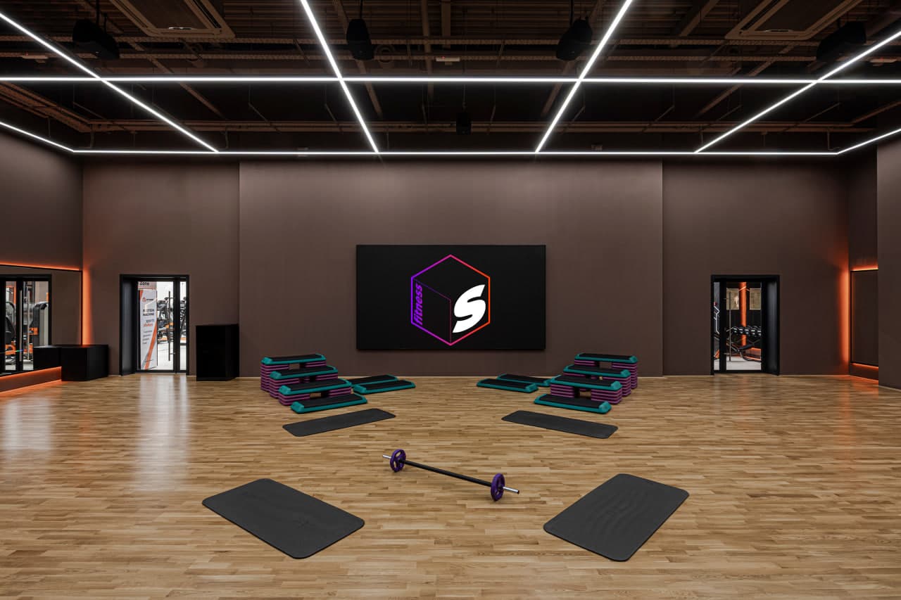 Фитнес-клуб Spirit. Fitness  - slide 1