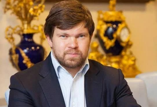 Александр Колобов